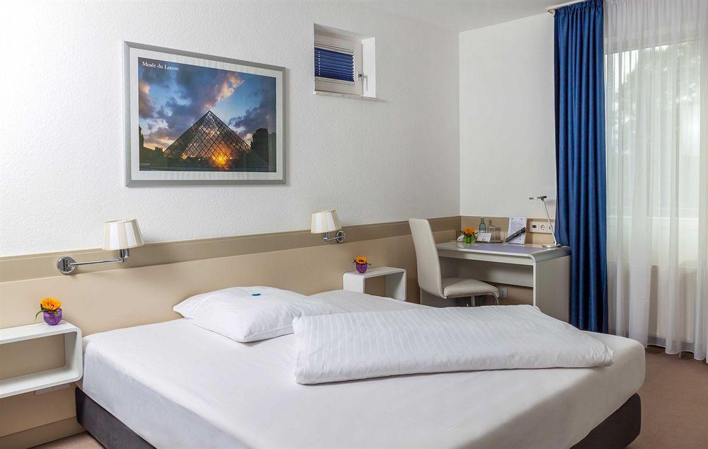Hotel Zweilinden Meckenheim Bonn Zewnętrze zdjęcie